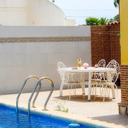 Apartamento Neruda Pool Torrevieja